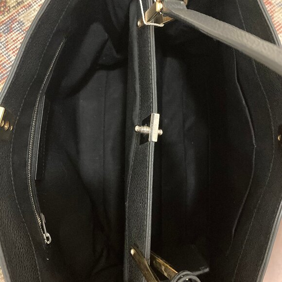 Authentic black Balenciaga Leather Tote Bag - Excellent preowned condition - Picture 8 of 16